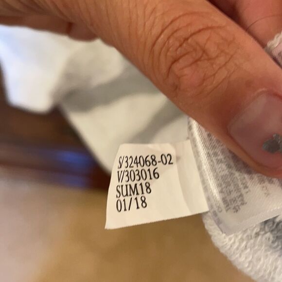 Banana Republic sweatshirt with bell sleeves - Picture 11 of 11